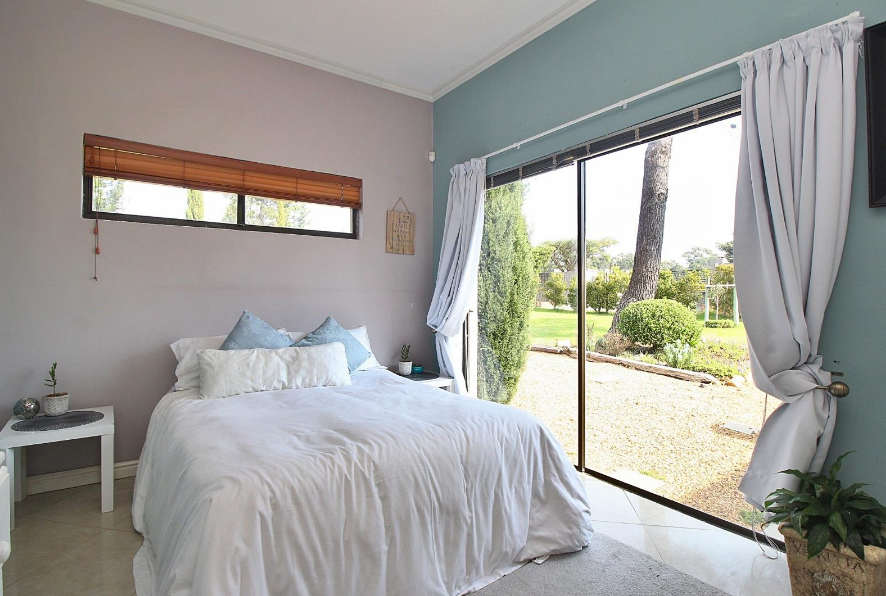 5 Bedroom Property for Sale in High Riding Country Estate Western Cape